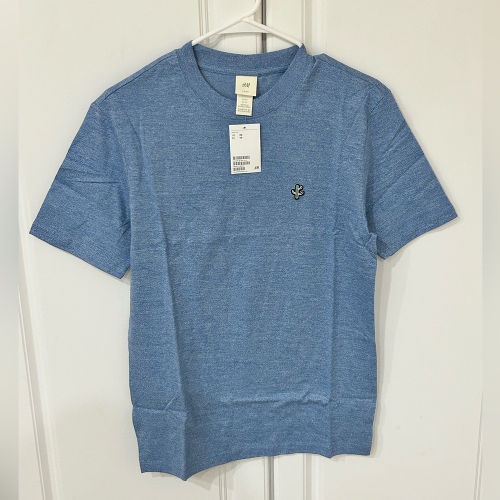 H&M Men’s Blue Short T-shirt with Cactus Logo NWT